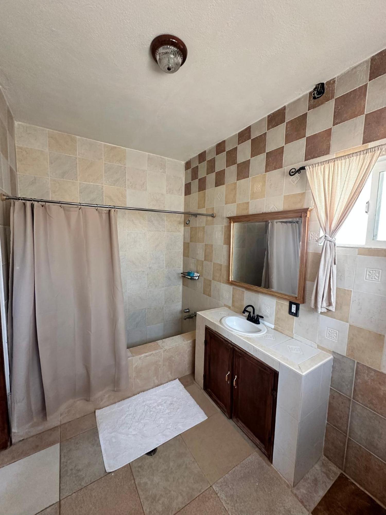 ואלה דה גוואדלופה Casa Luna Vinedo מראה חיצוני תמונה